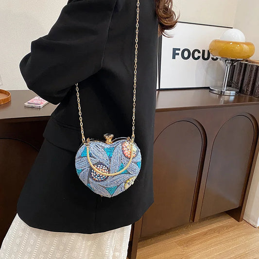 Women's Handbag2025New European and American fashion sequin shoulder baginsInternet Celebrity Retro Handheld Evening Bag