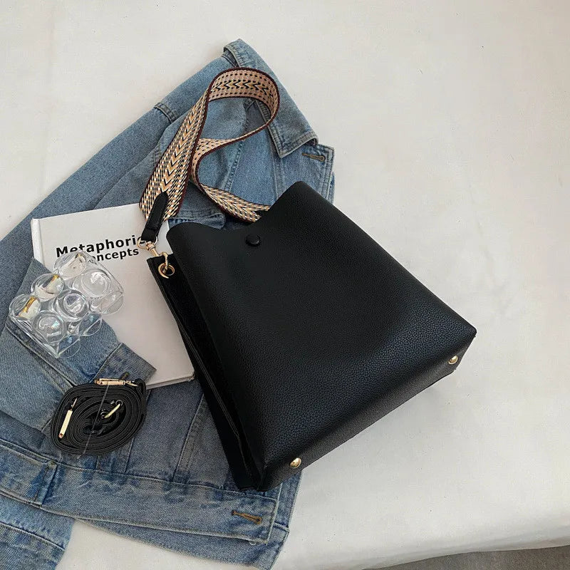 Fashion Bucket bag for women Handbag PU leather Shoulder Bag Luxury designer Wide Strap Ladies Crossbody Bag female Totes bolsa