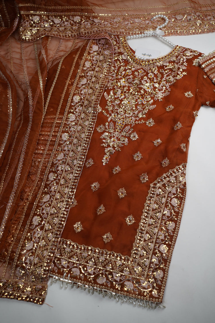 Women Ethnic Wear - Pakistani