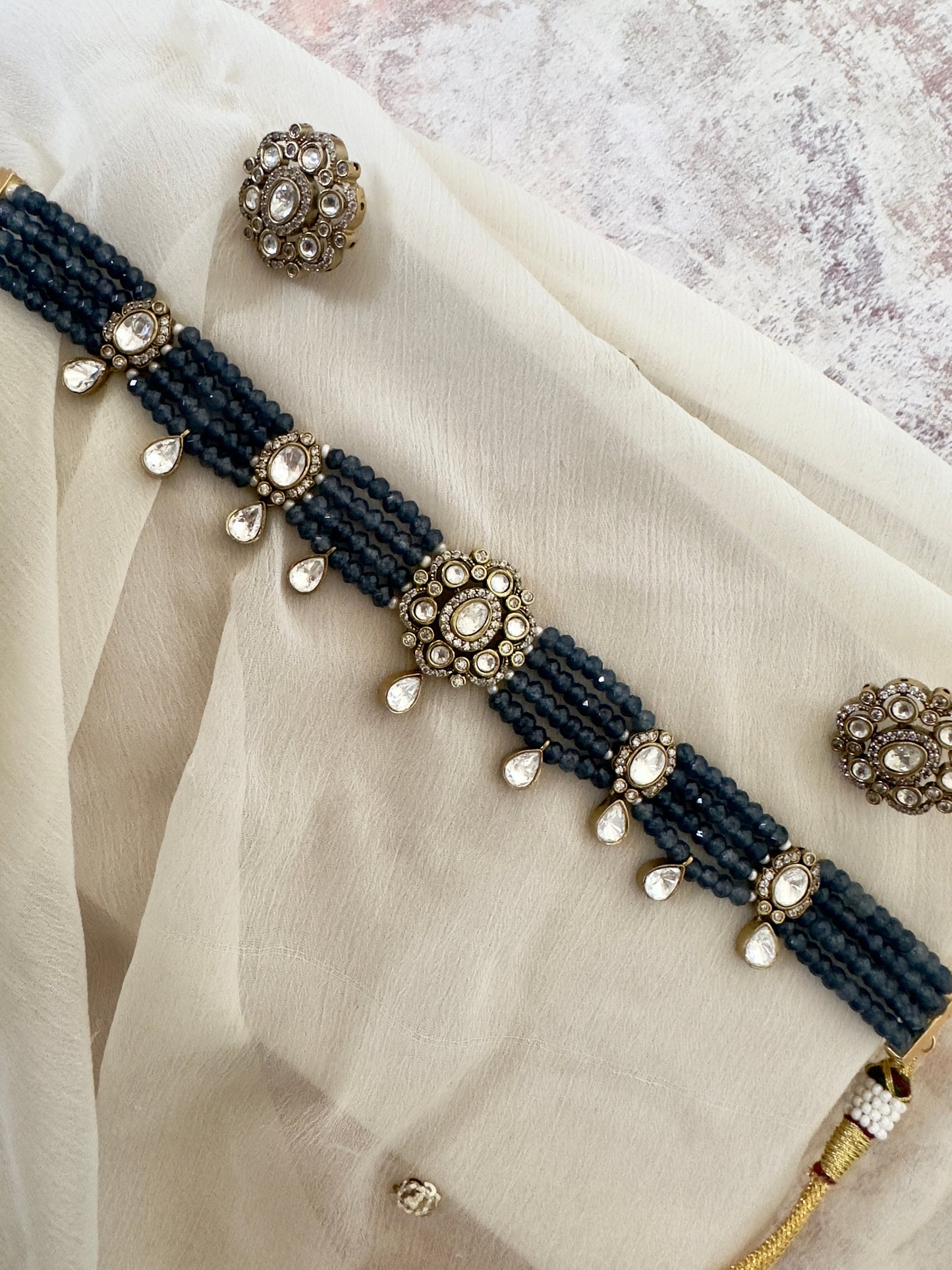 Kiara: Blue choker set