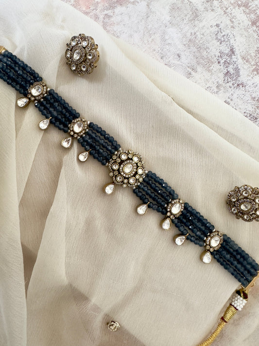 Kiara: Blue choker set