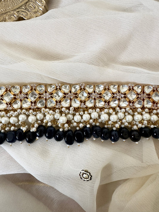 Safa: Choker Set
