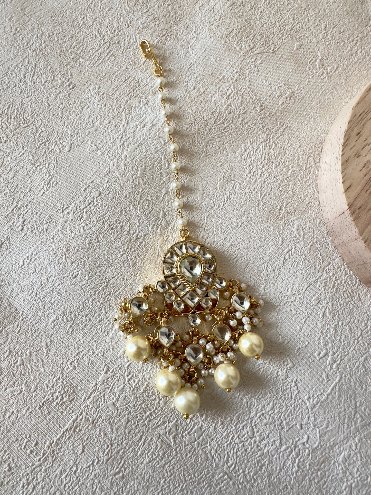 Shahida: Kundan Necklace Set