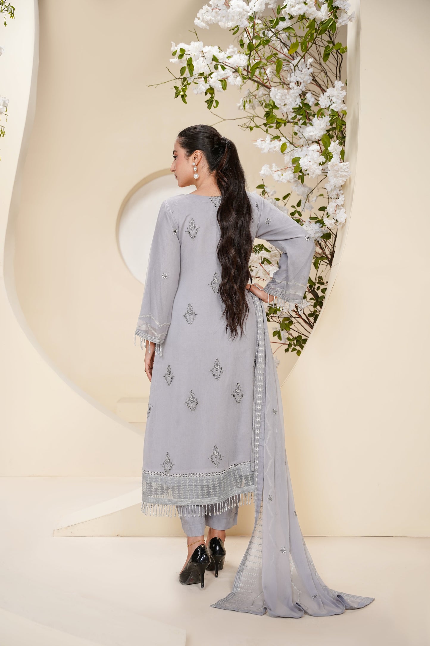 Husan e Jahan - Luxury Chiffon Outfit with Chiffon Dupatta - Ready to Wear - Eid25 - HEJGreyV3D2