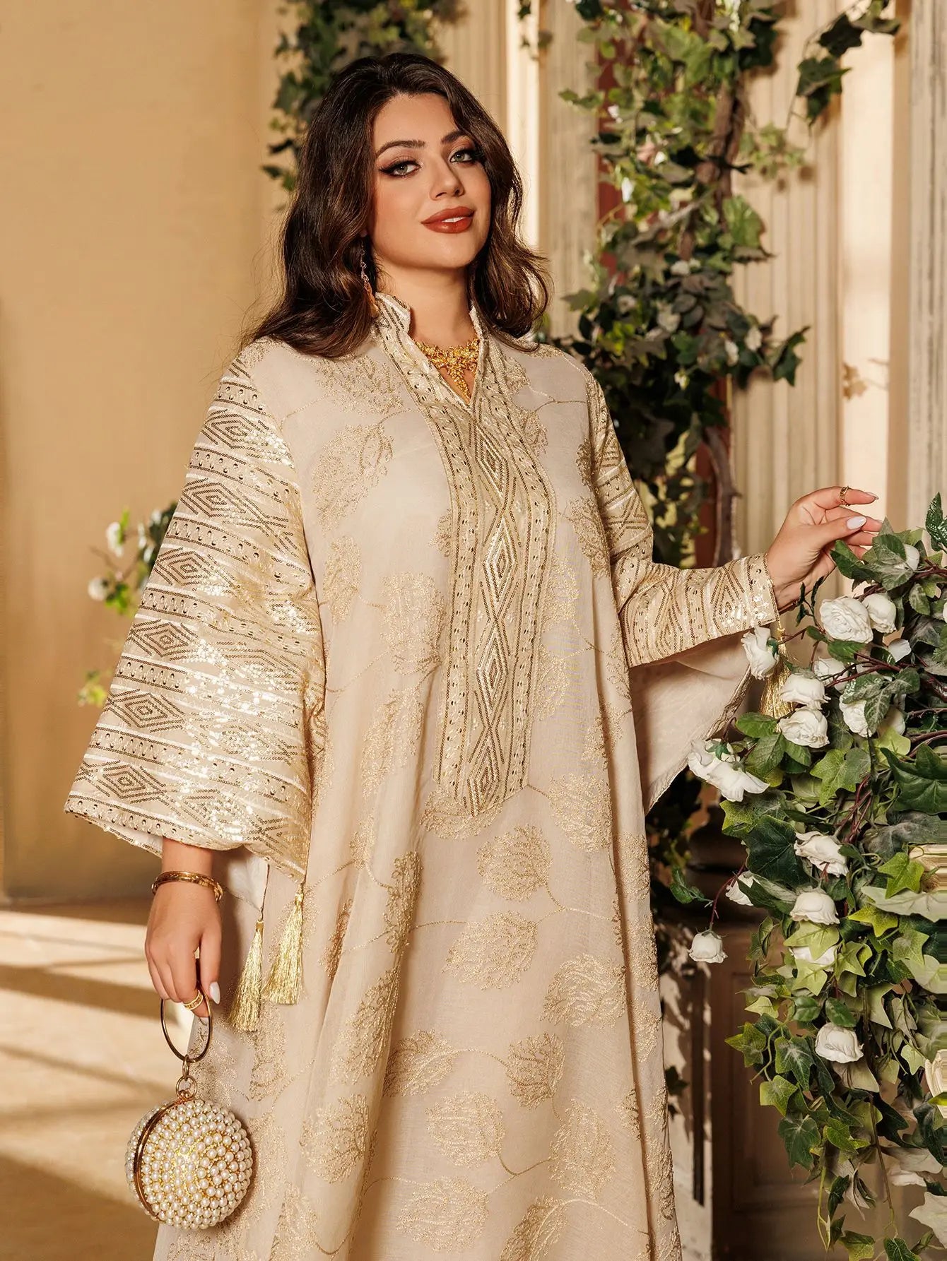 AB423 Luxury Abaya Women Muslim Dress Long Sleeve Embroidered Sequined Robe Middle Eastern Kaftan Dresses Muslim Evening Dress