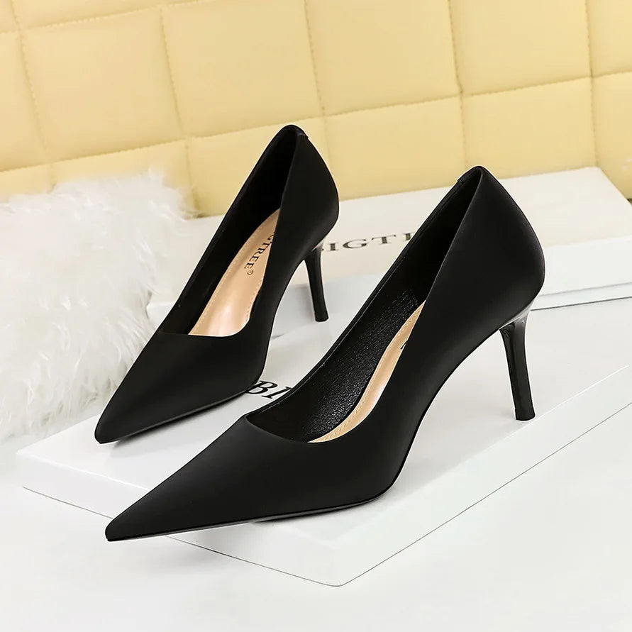 Bigtree 3265-1 Satin Slip-On Shoes with Thin Heels Comfortable Evergreen Upper Material