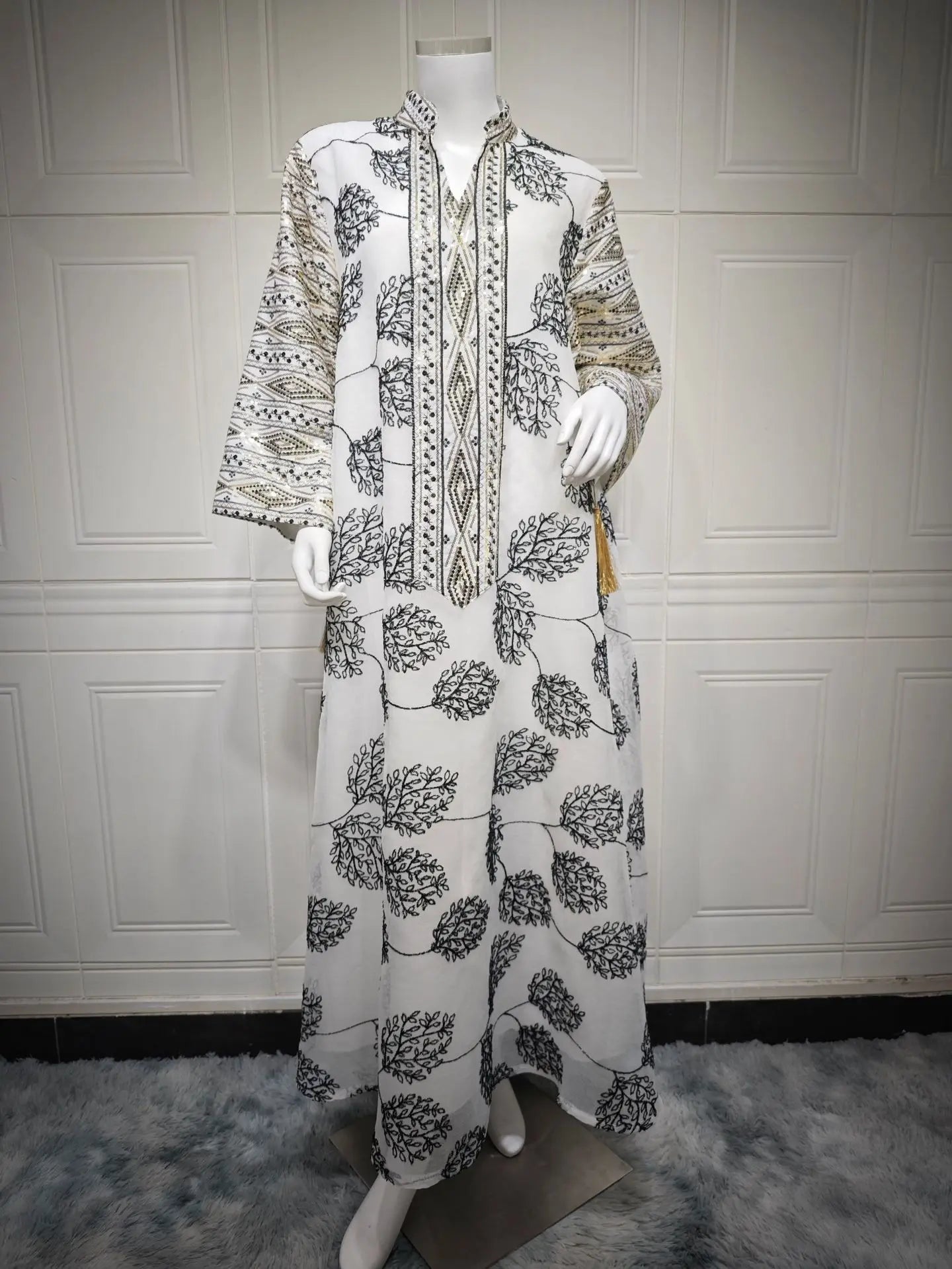 AB423 Luxury Abaya Women Muslim Dress Long Sleeve Embroidered Sequined Robe Middle Eastern Kaftan Dresses Muslim Evening Dress
