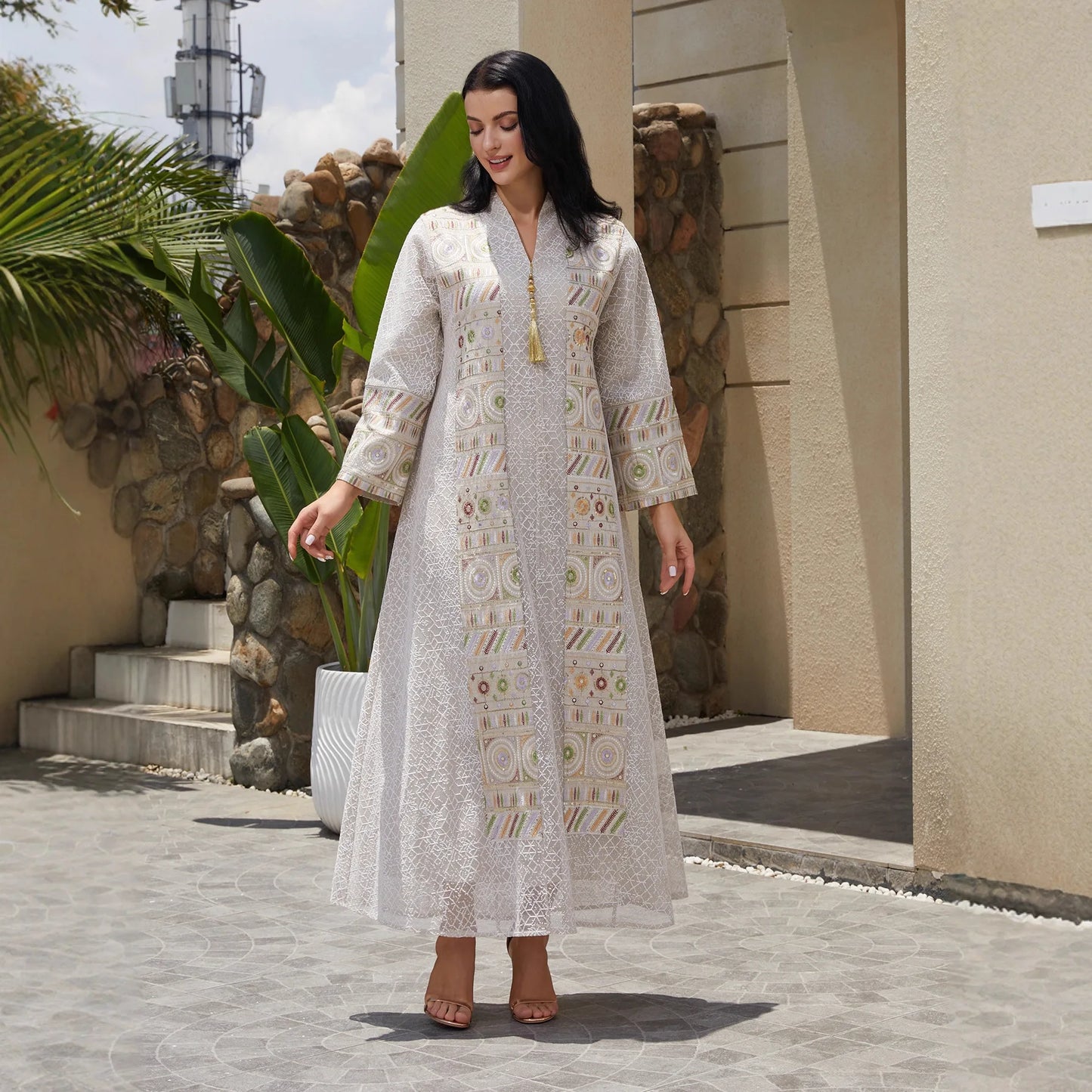 New Luxury Handmade Dubai White Beige Modest Robe Muslim Women Geometric Pattern Gold Tassel Lace Design