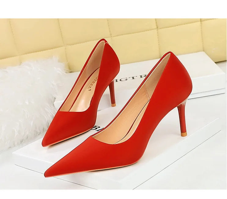 Bigtree 3265-1 Satin Slip-On Shoes with Thin Heels Comfortable Evergreen Upper Material