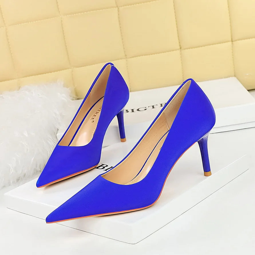 Bigtree 3265-1 Satin Slip-On Shoes with Thin Heels Comfortable Evergreen Upper Material