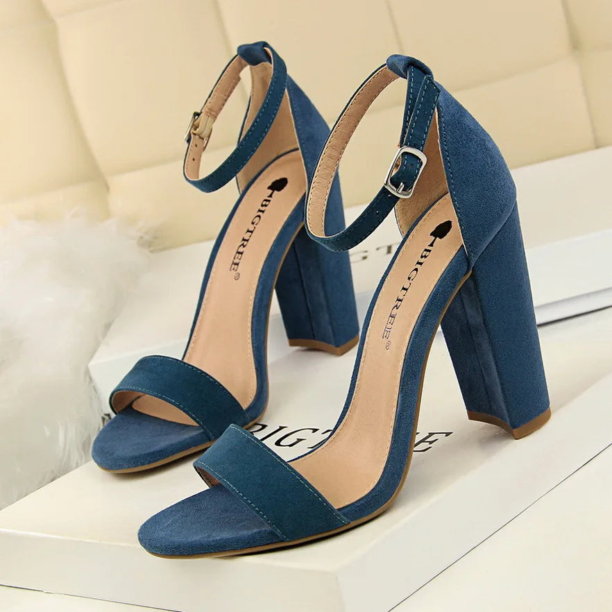 Bigtree Tacon Zapatos Mayorista Summer Patent Leather Open Toe Sexy Sandals Women Chunky Block Heels for Ladies
