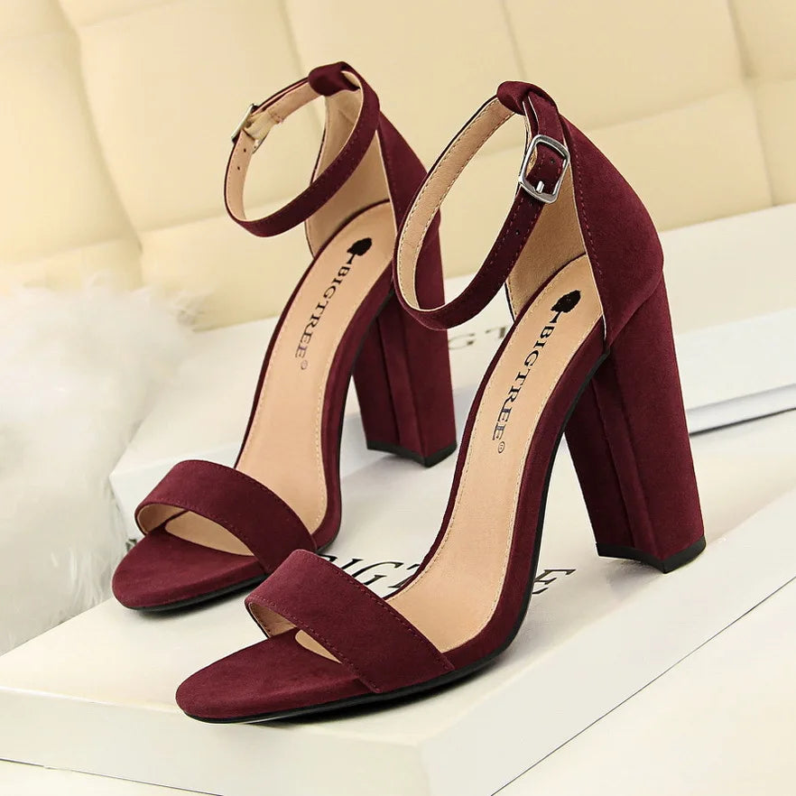 Bigtree Tacon Zapatos Mayorista Summer Patent Leather Open Toe Sexy Sandals Women Chunky Block Heels for Ladies