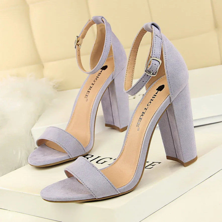 Bigtree Tacon Zapatos Mayorista Summer Patent Leather Open Toe Sexy Sandals Women Chunky Block Heels for Ladies