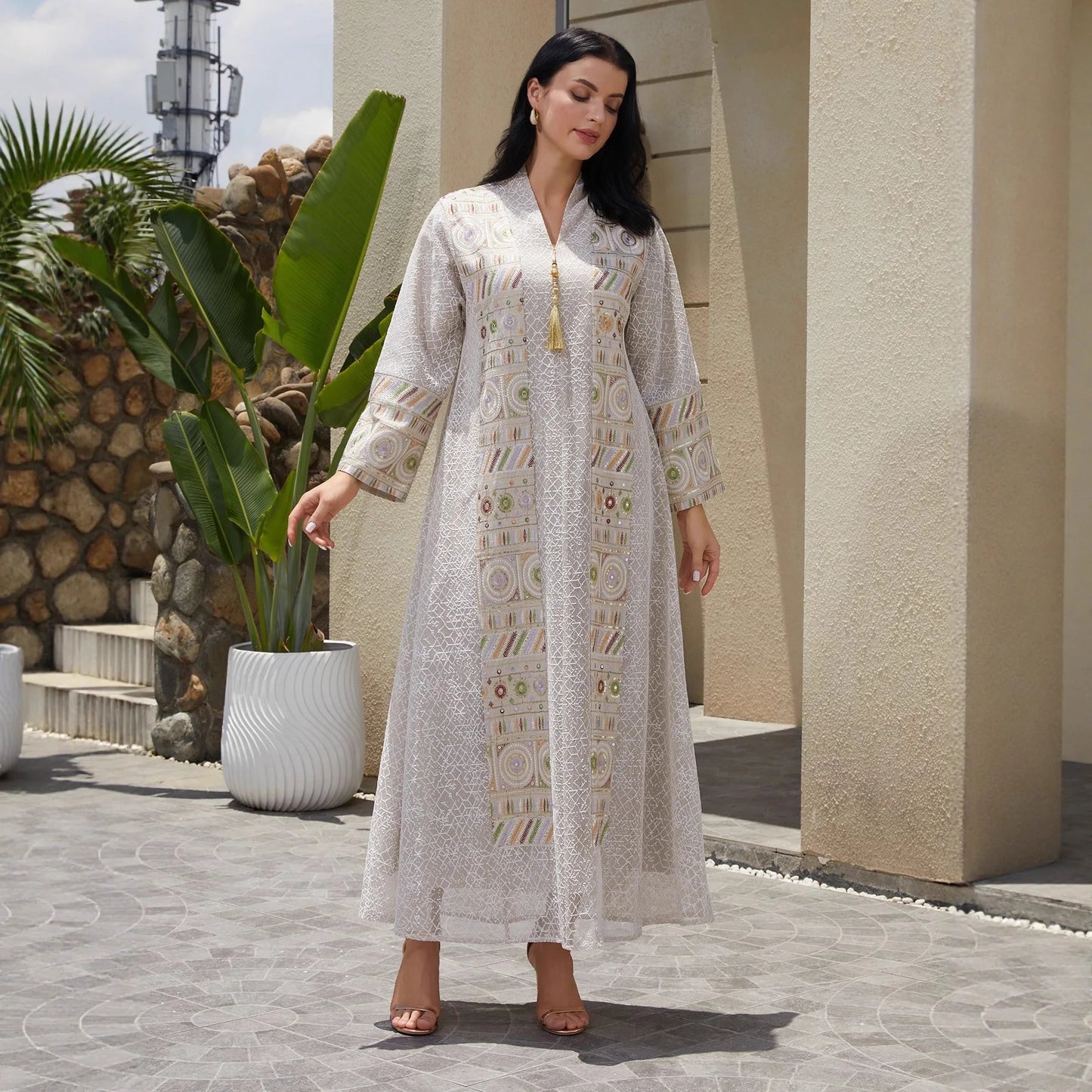 New Luxury Handmade Dubai White Beige Modest Robe Muslim Women Geometric Pattern Gold Tassel Lace Design