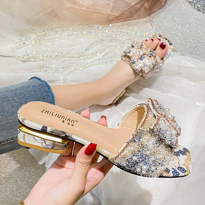 French-Style Elegant Strappy Sandals Women's Summer Outerwear 2025 New Design with Rhinestone Accents for Skirts and High Heels