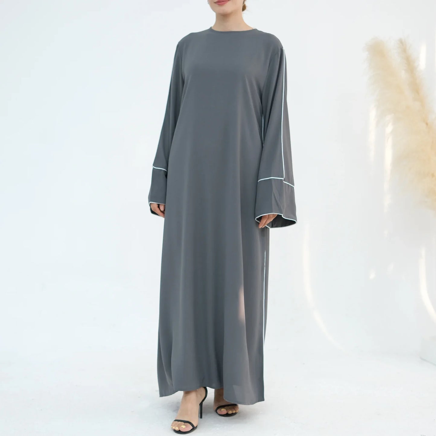 Eid Plain Closed Abaya Dress Silk Velvet Abayas for Women Dubai Luxury Muslim Modest Dresses Islamic Clothing Kaftan Hijab Robe