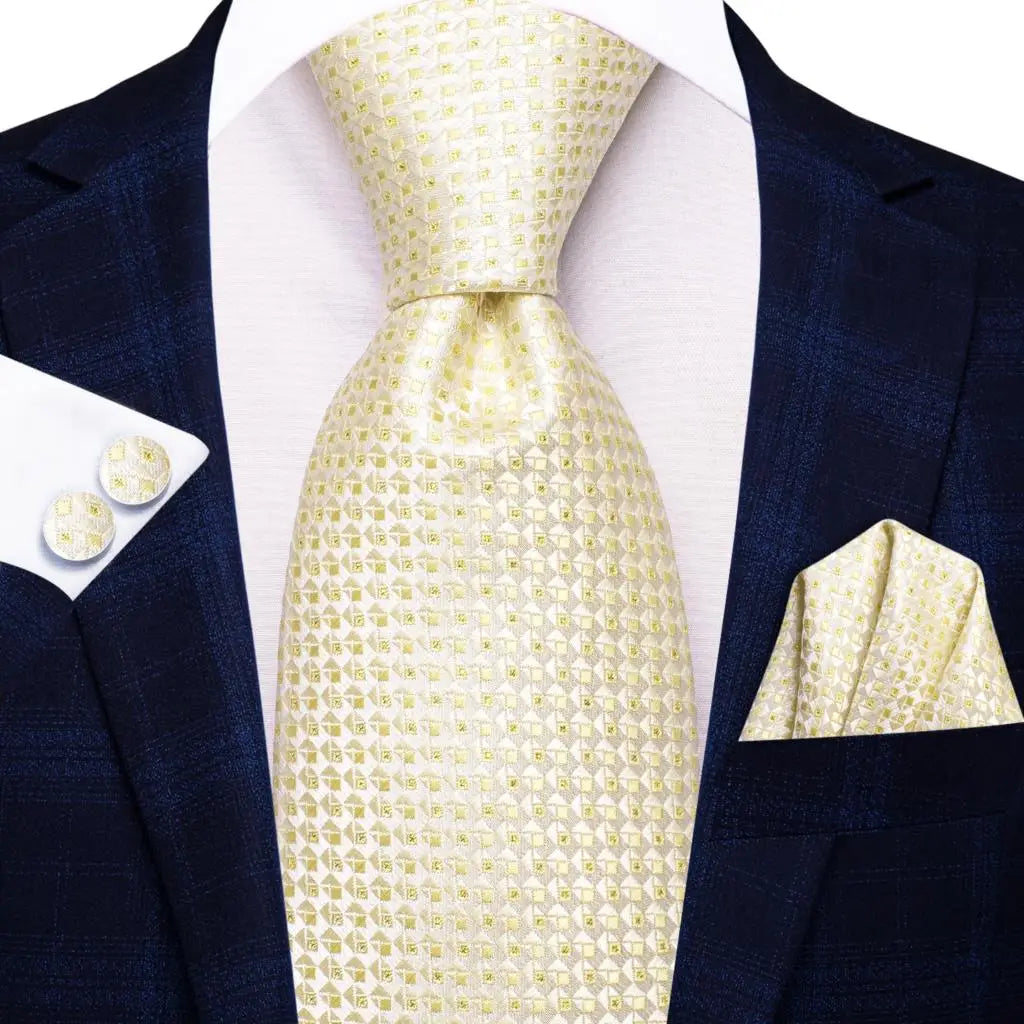 Hi-Tie Champagne Floral Paisley Silk Elegant Tie For Men Groom Wedding Men Necktie Pocket Square Cufflink Accessory Wholesale