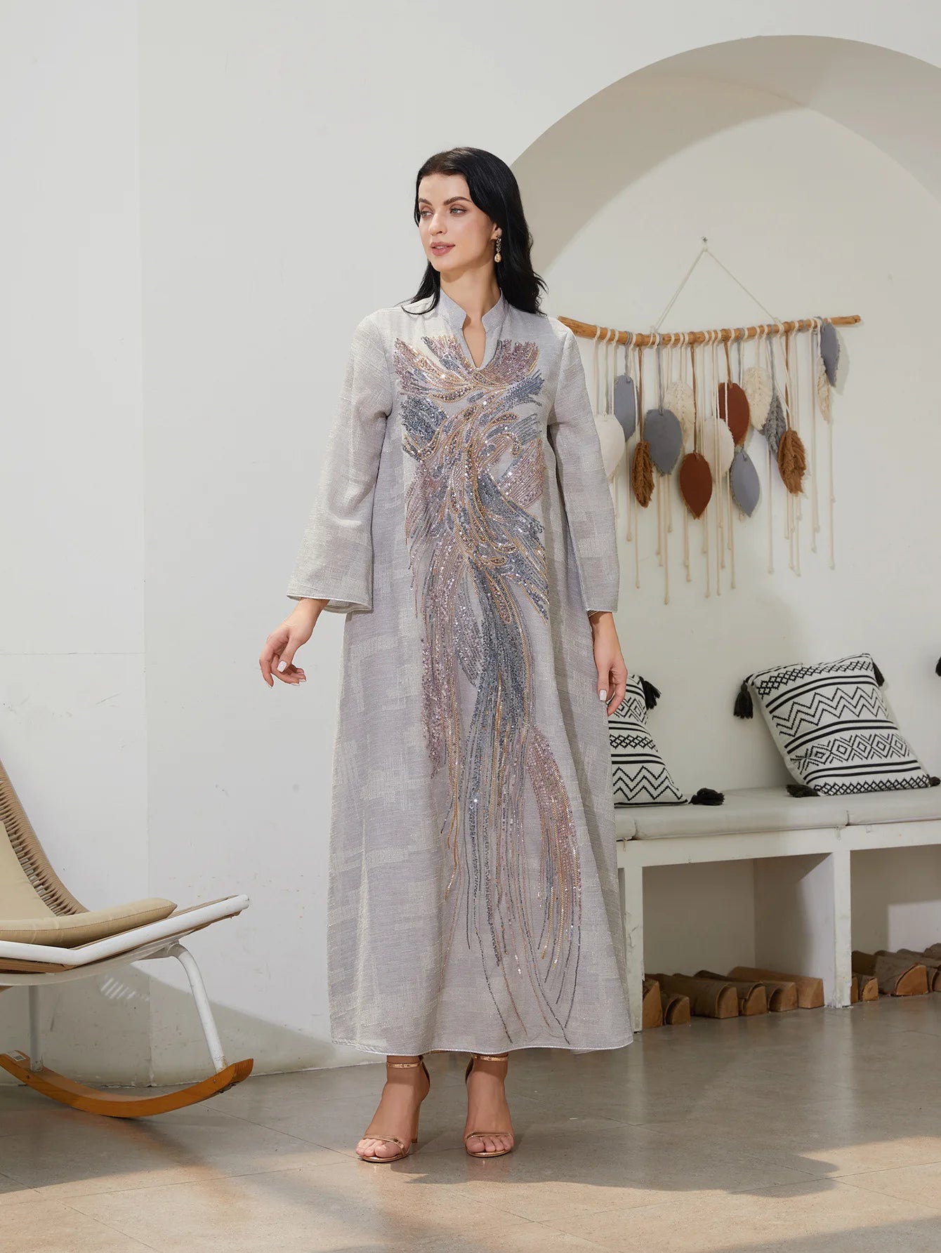 Middle East Dubai Saudi Arabia Muslim Luxury Fashion Islamic Ramadan Women's Dress Mesh Bead Heavy Industry Abaya Robe