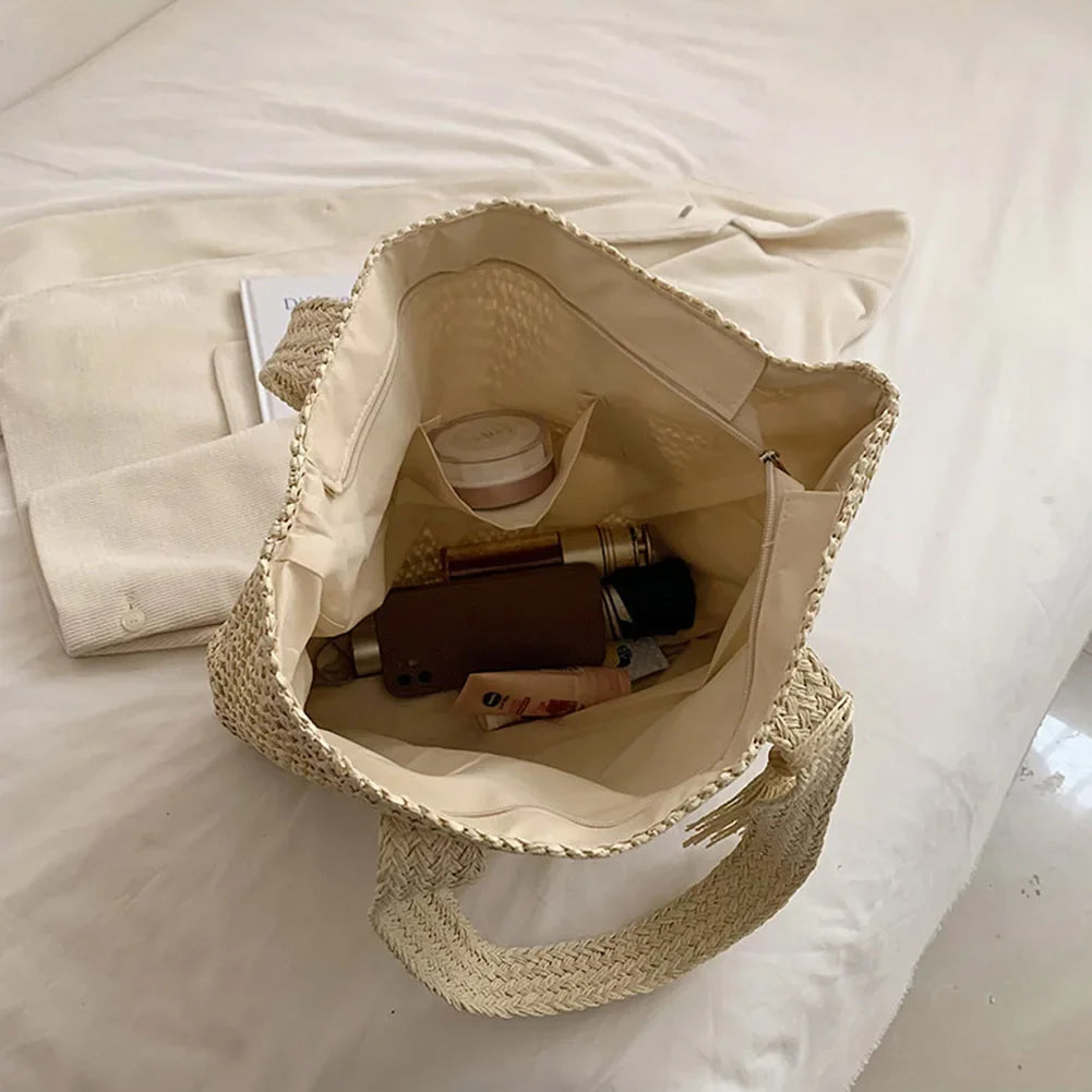 Straw Bag for Women Handmade Woven Shoulder Bag Large Capacity Tote Bags with Pendant Armpit Bag Top-handle Handbag Purse