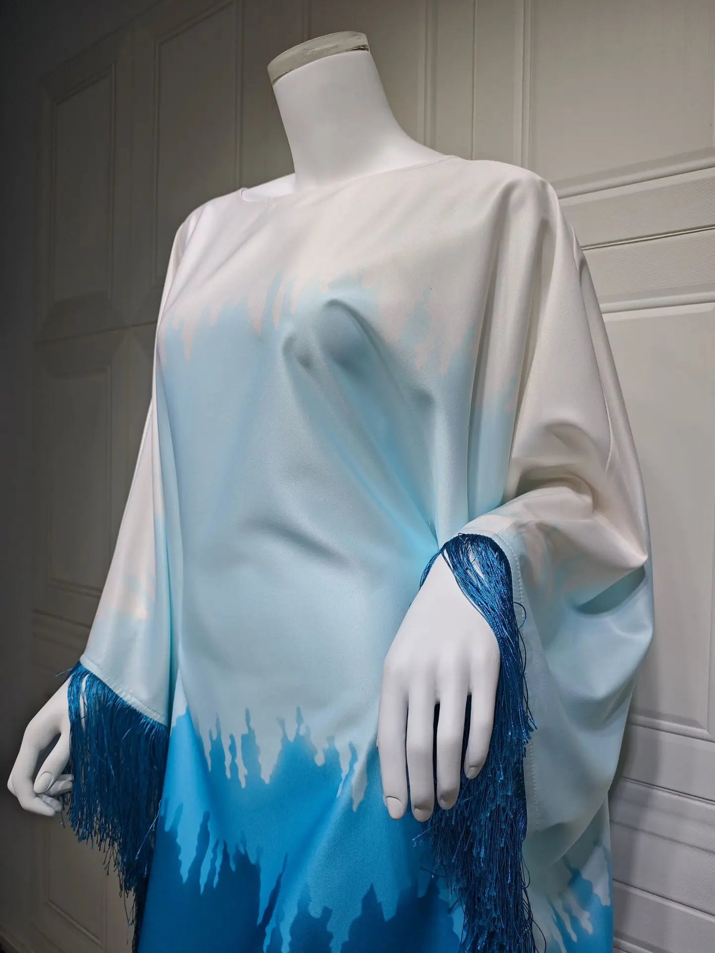 Modest Muslim Batwing Sleeve Gradient Color Tassel Kaftan Eid Al Adha Party Evening Dresses Moroccan Turkey Dubai Abaya Islam