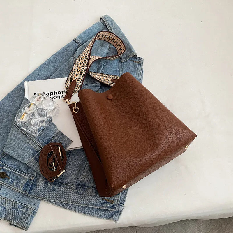 Fashion Bucket bag for women Handbag PU leather Shoulder Bag Luxury designer Wide Strap Ladies Crossbody Bag female Totes bolsa