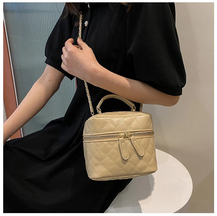 Trendy  Buet Handbag Women's Crossbody Bag Luxury Feel Small  Design Handbag Soft PU Leather Zipper Closure Casual