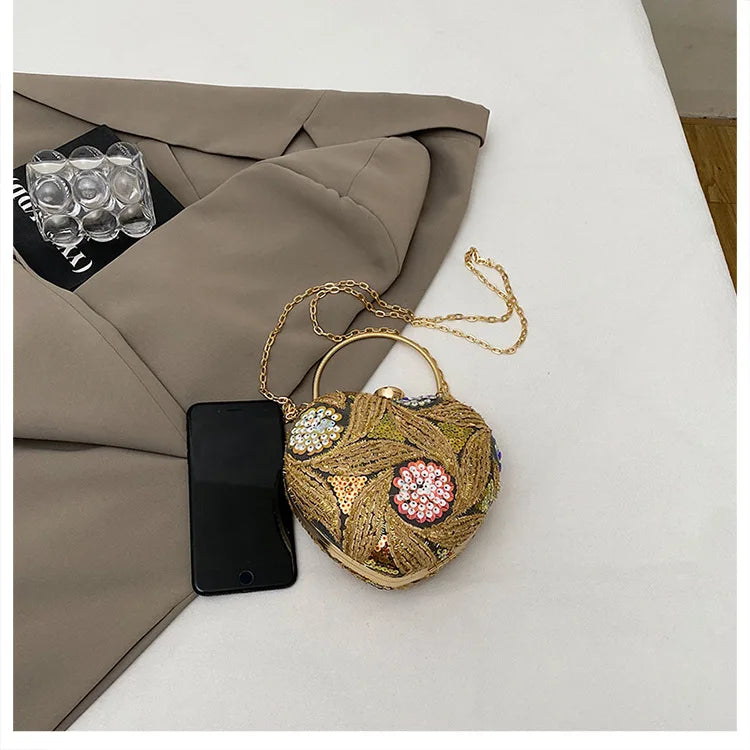 Women's Handbag2025New European and American fashion sequin shoulder baginsInternet Celebrity Retro Handheld Evening Bag