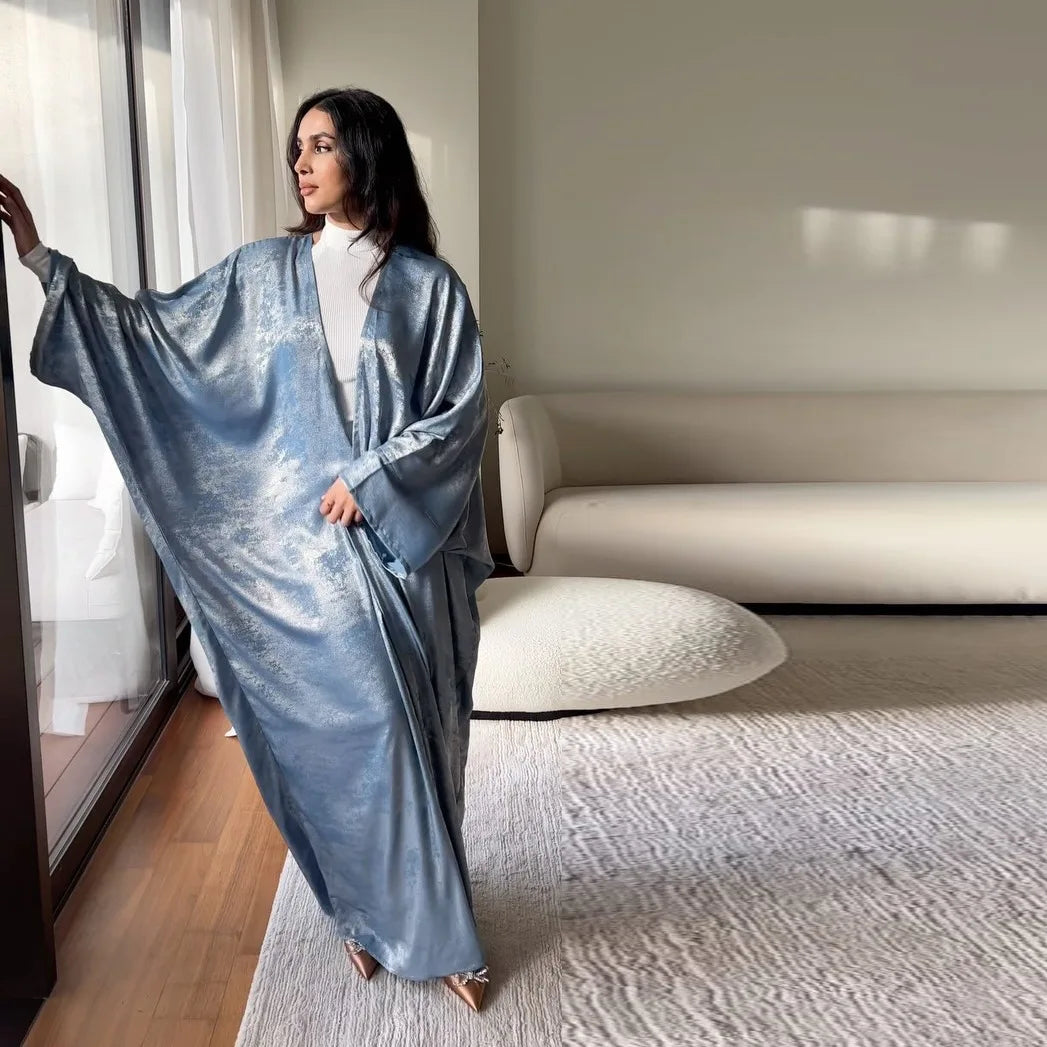 New Arrival Hot Selling UAE Dubai Luxury Abaya Fashion Design Kimono Turkey Outwear Open Batwing Sleeves Trend Long Abaya Robes