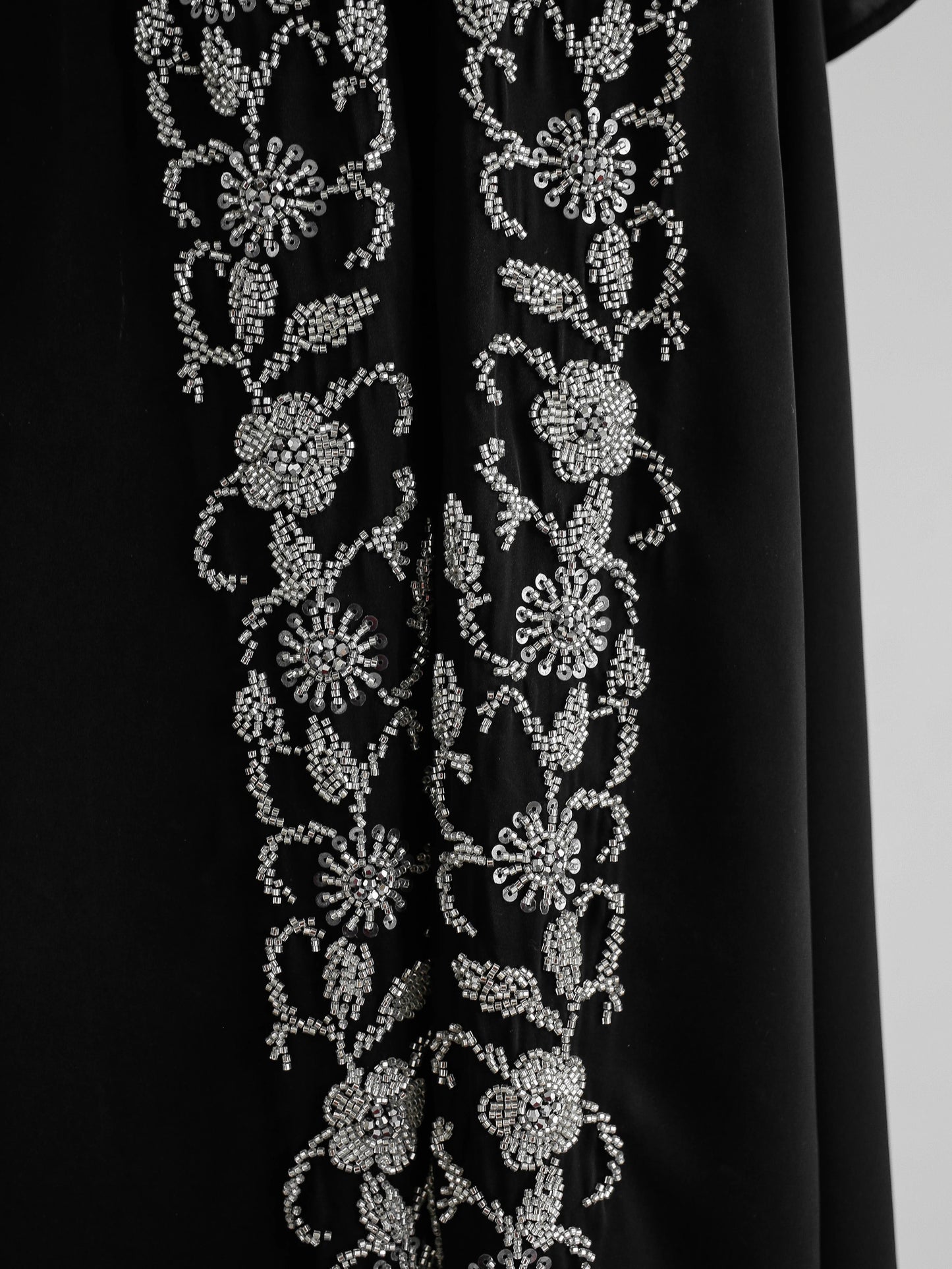 Abaya Muslim clothing women's black silver nail beads, high-end luxury