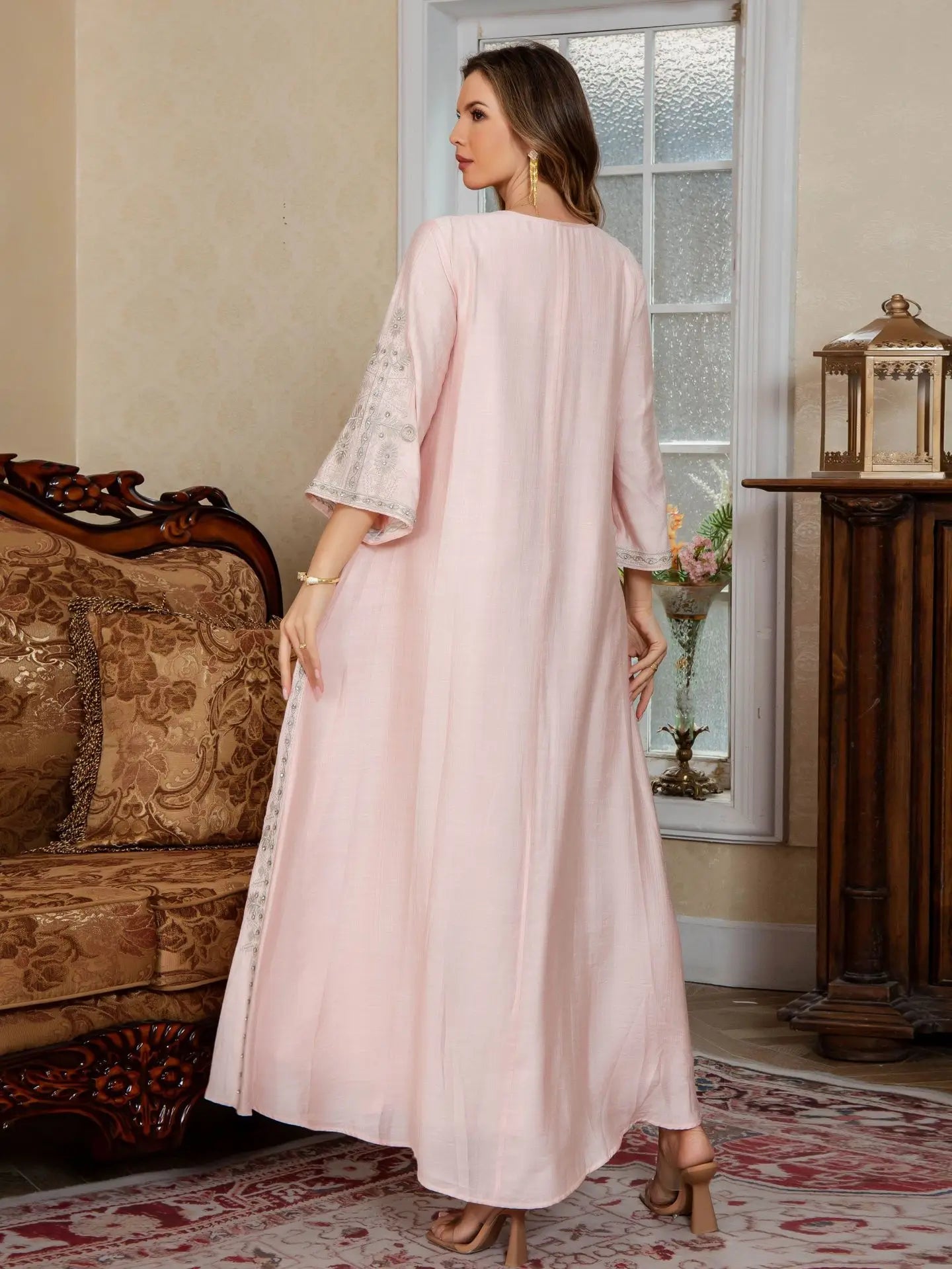 Eid Women Embroidery Dress Abaya Muslim Jalabiya Ramadan Dubai Vestidos Largos Islam Party Dresses Arab Long Robe Morocco Kaftan