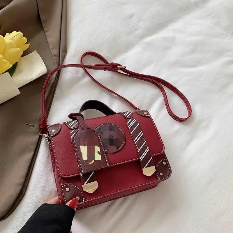 Magic Academy Style Cambridge Bag Handheld Crossbody British Style Postman Bag