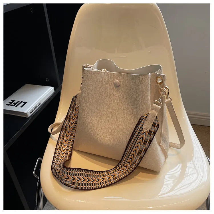 Fashion Bucket bag for women Handbag PU leather Shoulder Bag Luxury designer Wide Strap Ladies Crossbody Bag female Totes bolsa