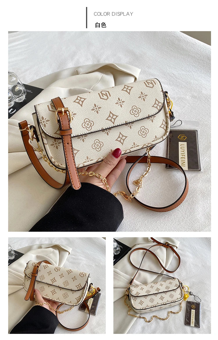 Fashionable retro printed small square bag; versatile single shoulder bag; crossbody bag under the arm.
