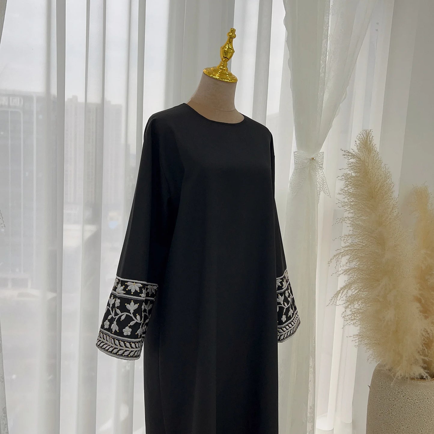 Abaya Simple Embroidery Outwear Eid Ramadan Dress Abayas Muslim Dresses Kaftan Dubai Women Prayer Robe Clothes Women With Belt
