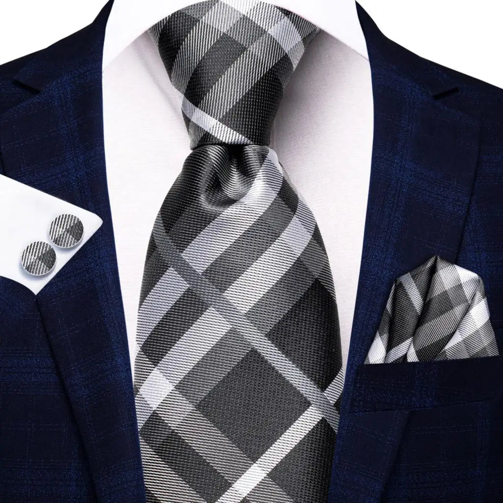 Hi-Tie Plaid Silk Tie For Men Elegant Mens Blue Grey Necktie Pocket Square Cufflink Groom Wedding Accessory Wholesale Designer