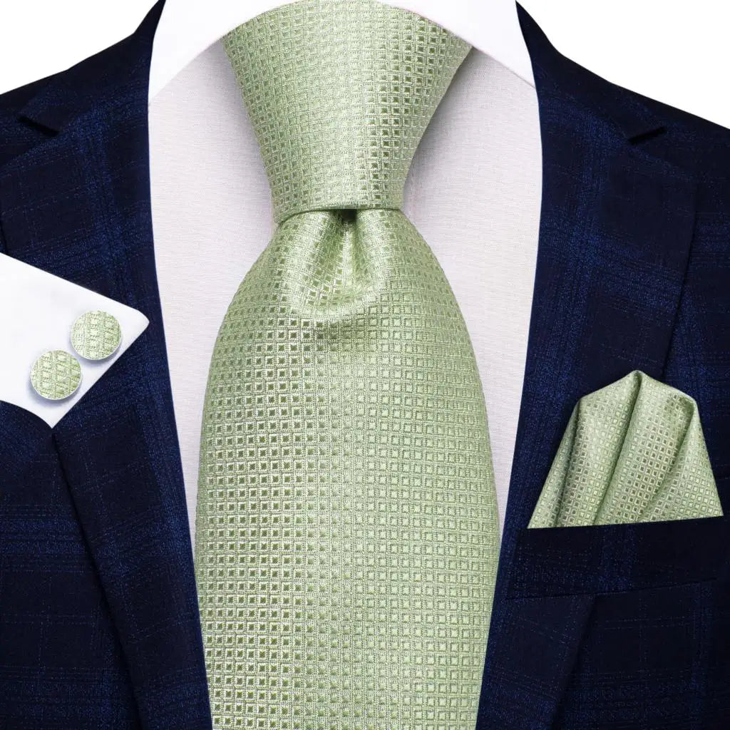 Hi-Tie Plaid Silk Tie For Men Elegant Mens Blue Grey Necktie Pocket Square Cufflink Groom Wedding Accessory Wholesale Designer