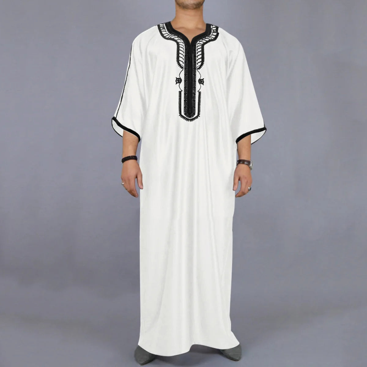 2026 Men's Muslim Thobe Middle East Jubba Thobe Long Sleeves Islamic Robe Men Muslim Dress Saudi Arabic Hooded Thobe Abaya Male