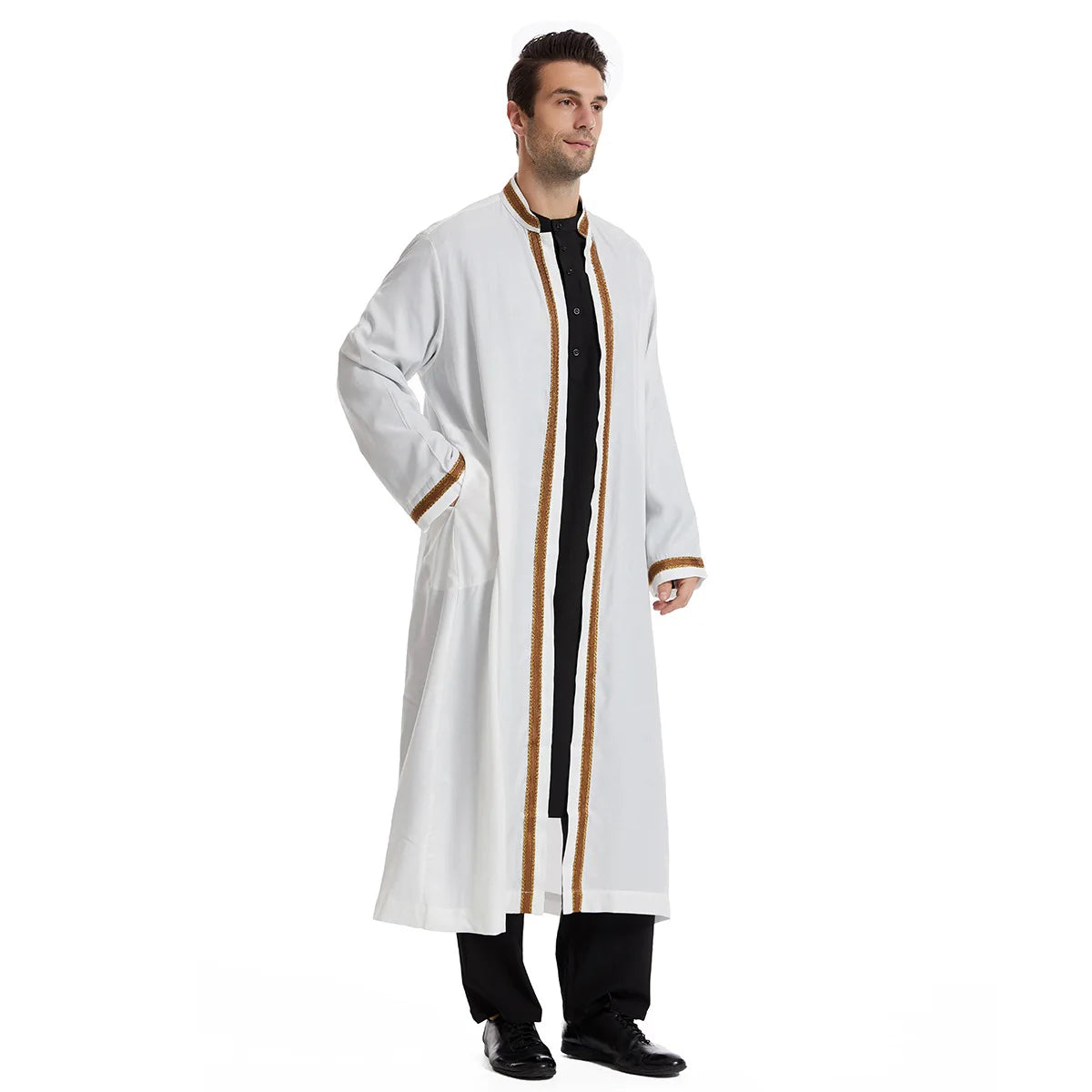 Elegant Bisht for Men Arabic Thobe Outer Robe Fashion Embroidery Islamic Jubba Kaftan Formal Ceremony Wear