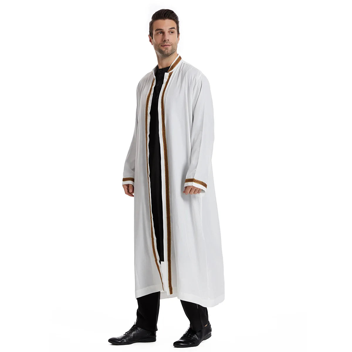 Elegant Bisht for Men Arabic Thobe Outer Robe Fashion Embroidery Islamic Jubba Kaftan Formal Ceremony Wear