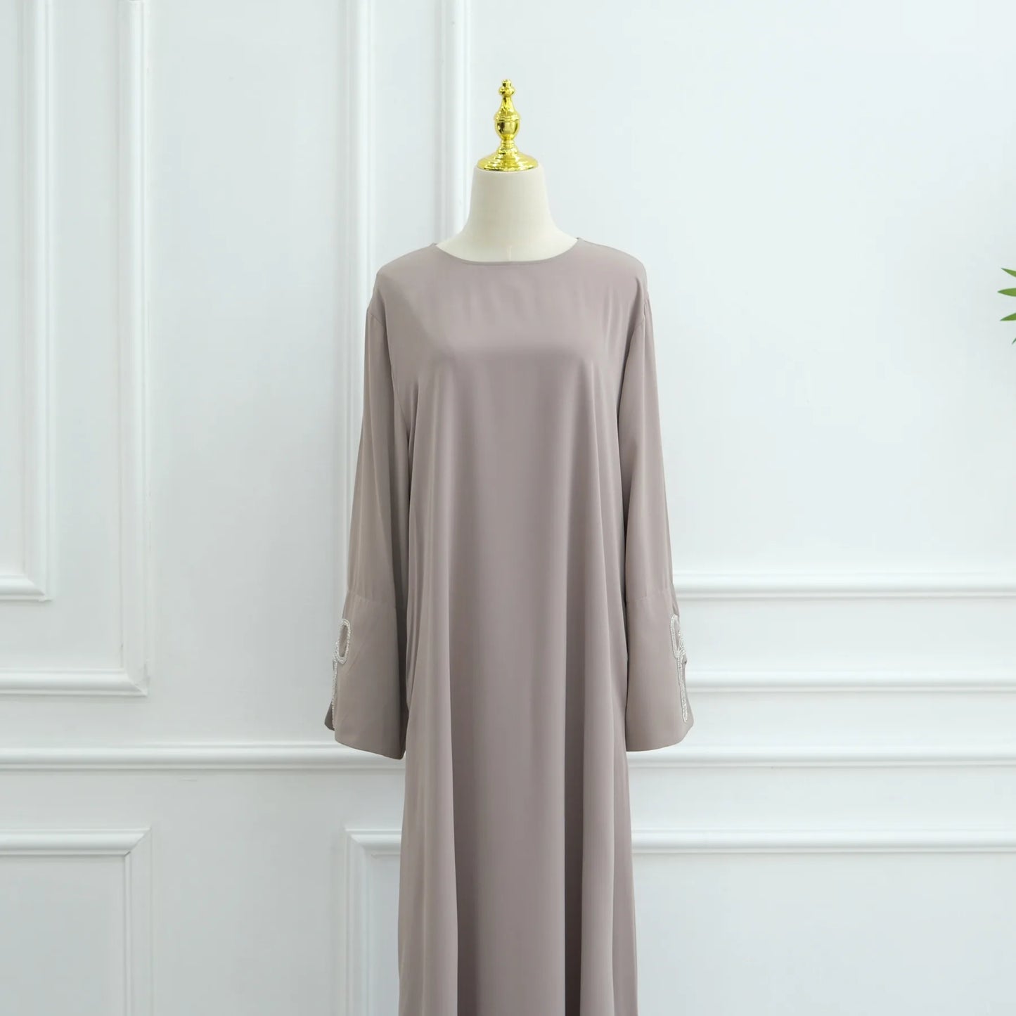 Women Eid Dress Diamond Bow Muslim Abaya Kaftan Arab Long Robe Vestidos Largos Morocco Long Robe Elegant Party Dresses Caftan