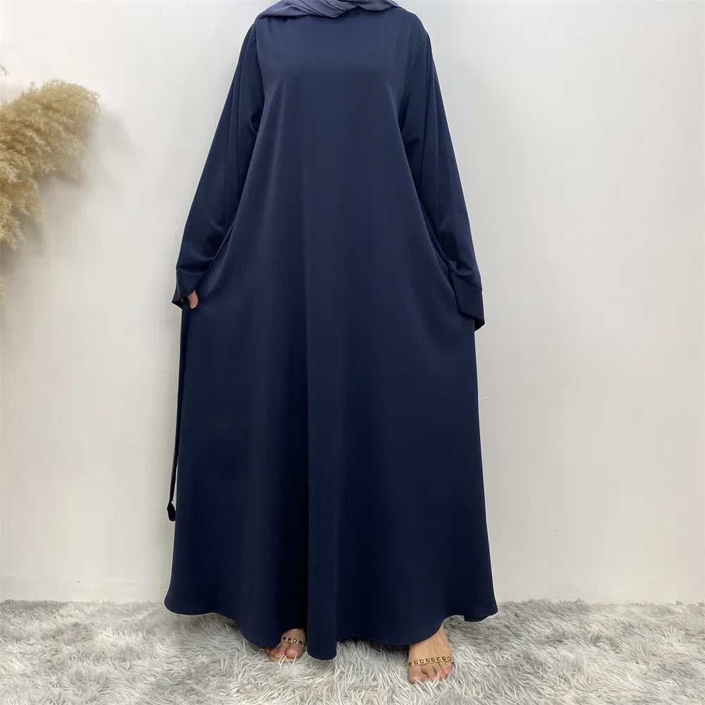 New Muslim fashion Abaya women's dress sold in Dubai in the Middle East Arab net color Islamic dress robe lace long dress