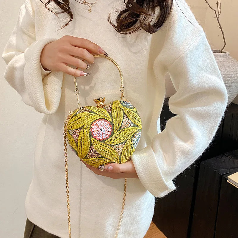 Women's Handbag2025New European and American fashion sequin shoulder baginsInternet Celebrity Retro Handheld Evening Bag