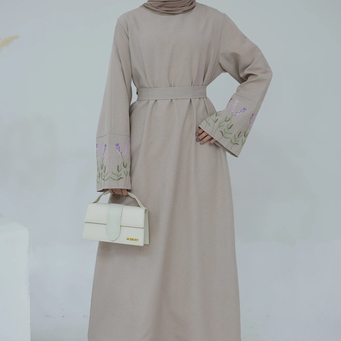 Floral Embroidery Muslim Dress for Women Eid Morocco Ramadan Lace-up Abayas Kaftan Islam Vestidos Largo Dubai Arab Long Robe