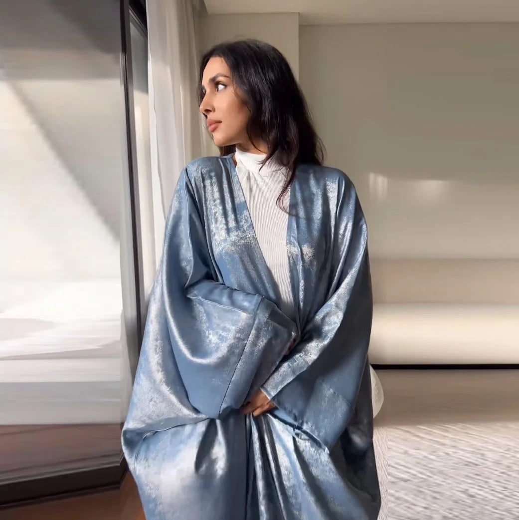 New Arrival Hot Selling UAE Dubai Luxury Abaya Fashion Design Kimono Turkey Outwear Open Batwing Sleeves Trend Long Abaya Robes