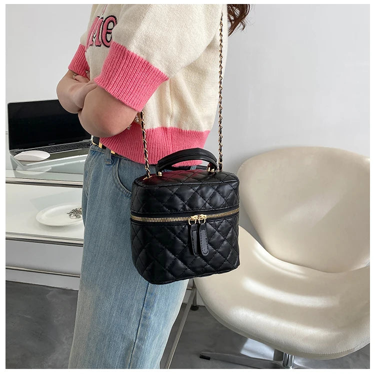 Trendy  Buet Handbag Women's Crossbody Bag Luxury Feel Small  Design Handbag Soft PU Leather Zipper Closure Casual