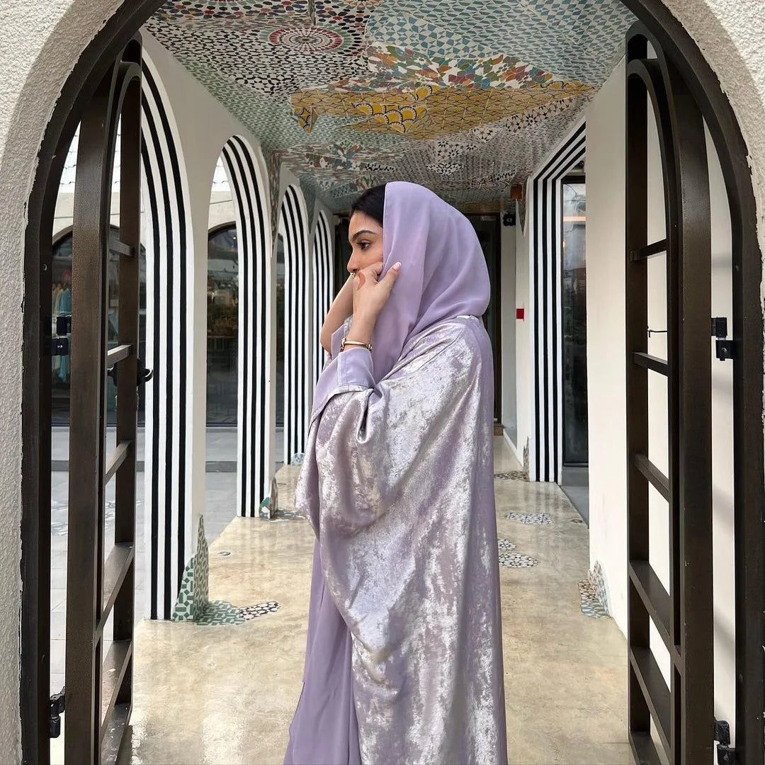 New Arrival Hot Selling UAE Dubai Luxury Abaya Fashion Design Kimono Turkey Outwear Open Batwing Sleeves Trend Long Abaya Robes