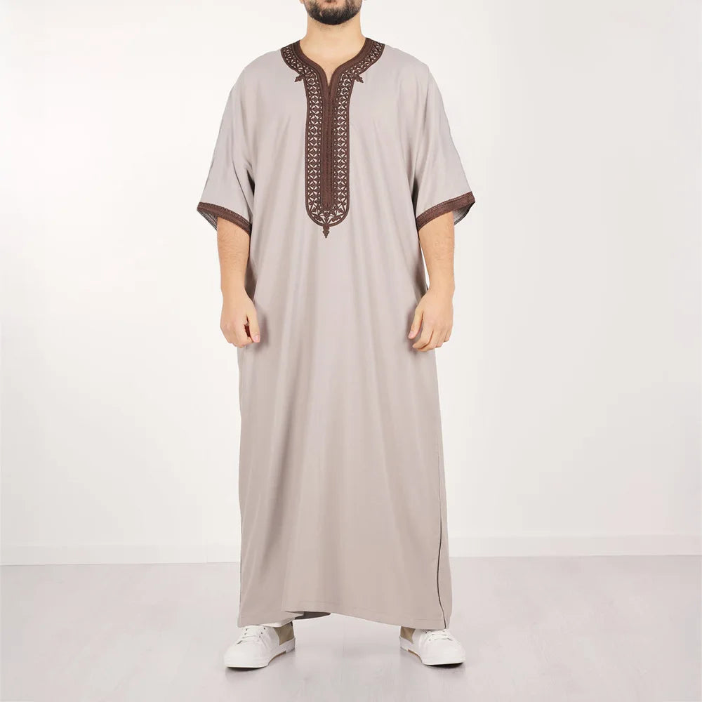 Men's Long Embroidered Casual Islamic Shirt Loose Muslim Prayer Suit Suitable for Young People's Daily Cultural Clothing Robe