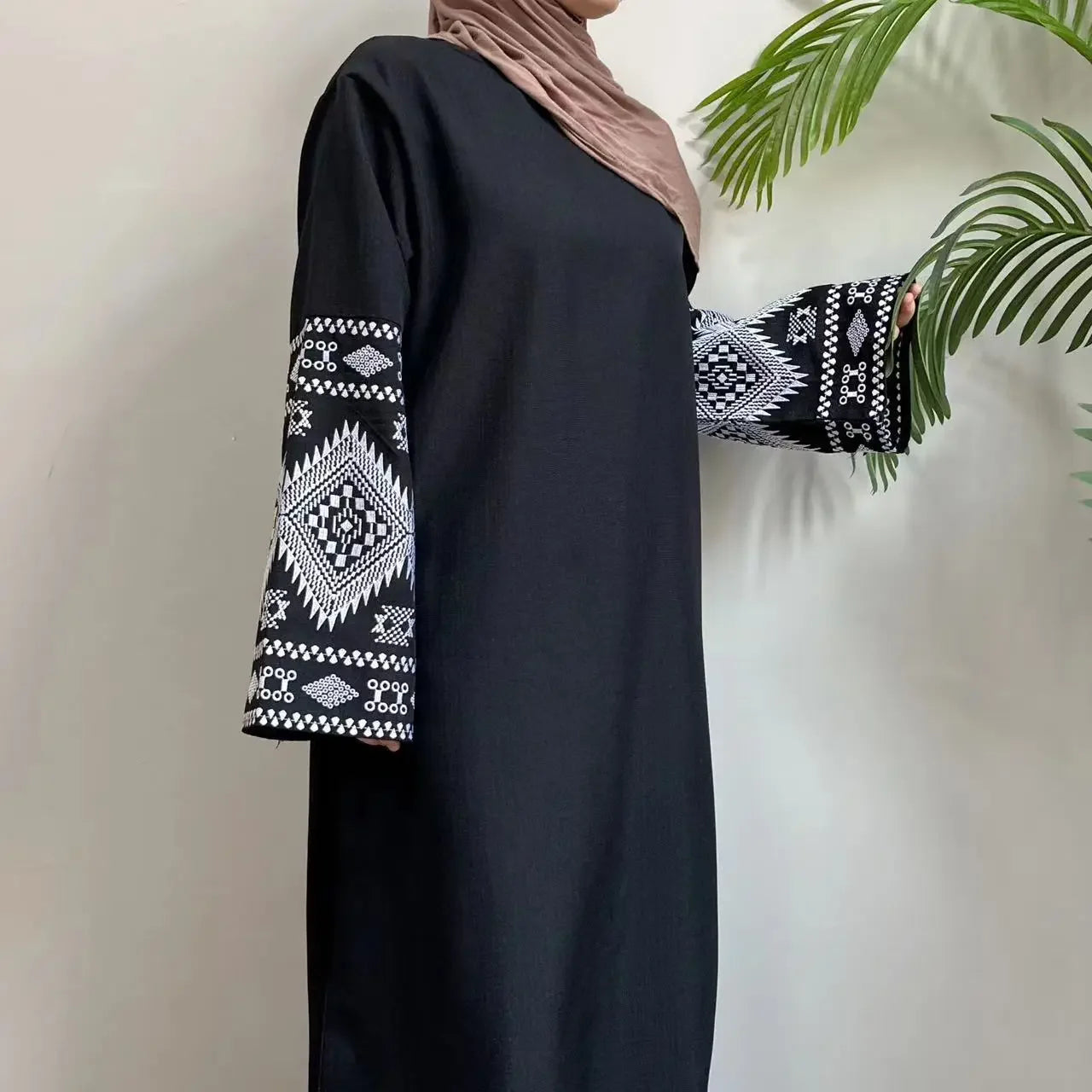 Eid Muslim Abaya for Women Party Embroidery Dresses Kaftan Arab Long Robe Islam Ramadan Dubai Abayas Vestidos Morocco Jalabiya