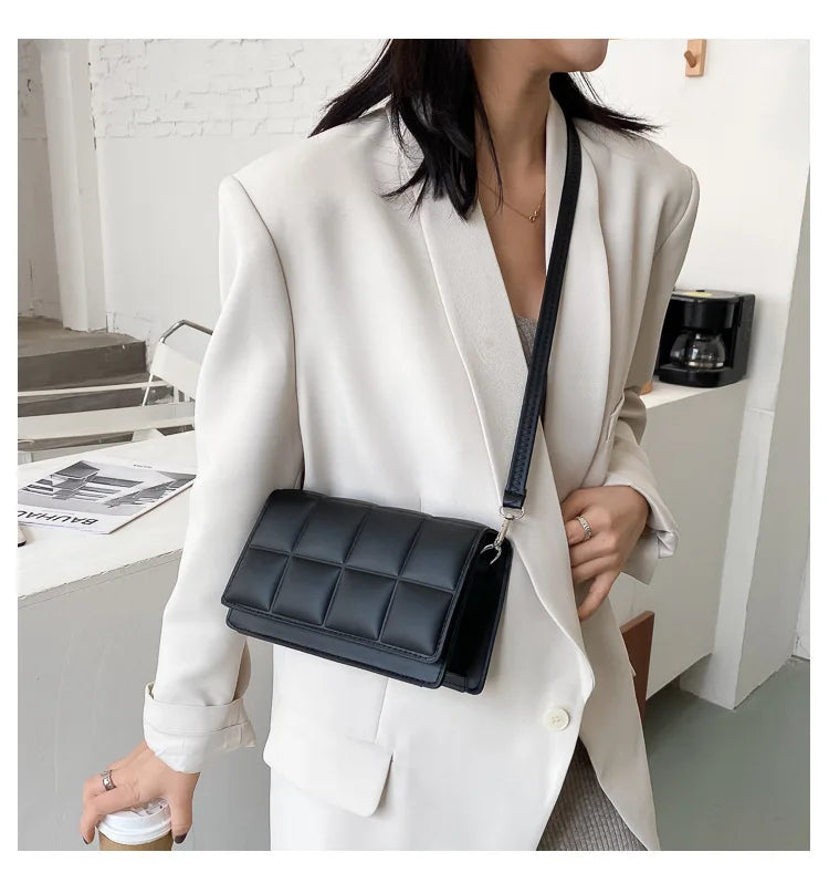 Trendy Classic Solid-Colour Minimalist Fashion Handbag Popular New Style Compact Square Bag PU Handheld Crossbody Shoulder Bag
