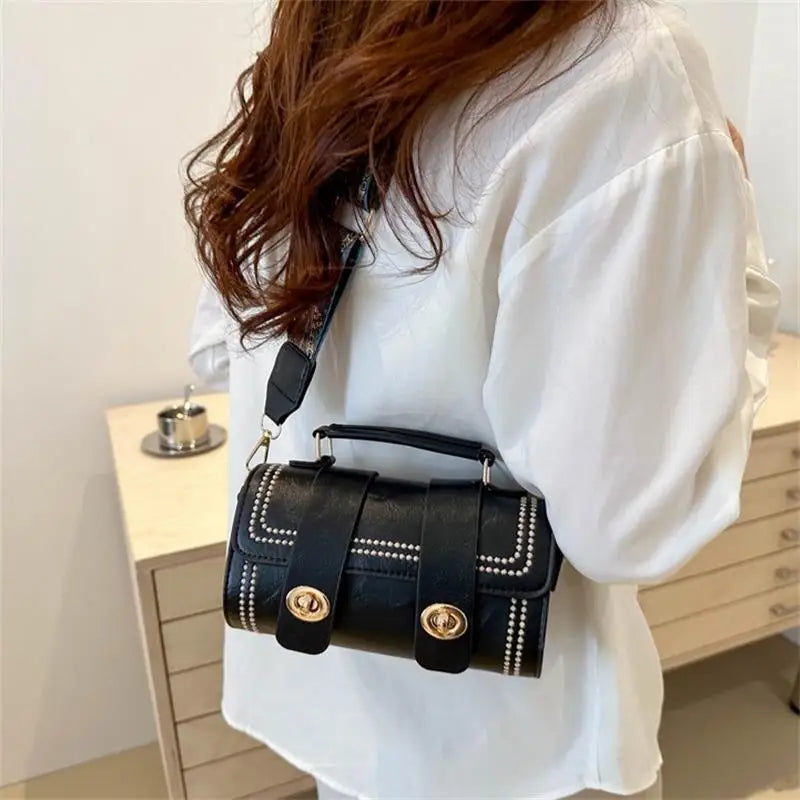 Retro Handbag Tubular Bag Simple Women's Commuter Shoulder Bag Ladies Fashion Trendy Crossbody Bag Elegant Minimal Tote Bag Gift